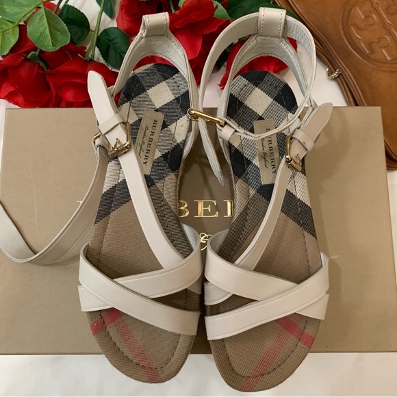 Burberry Shoes - Burberry sandals